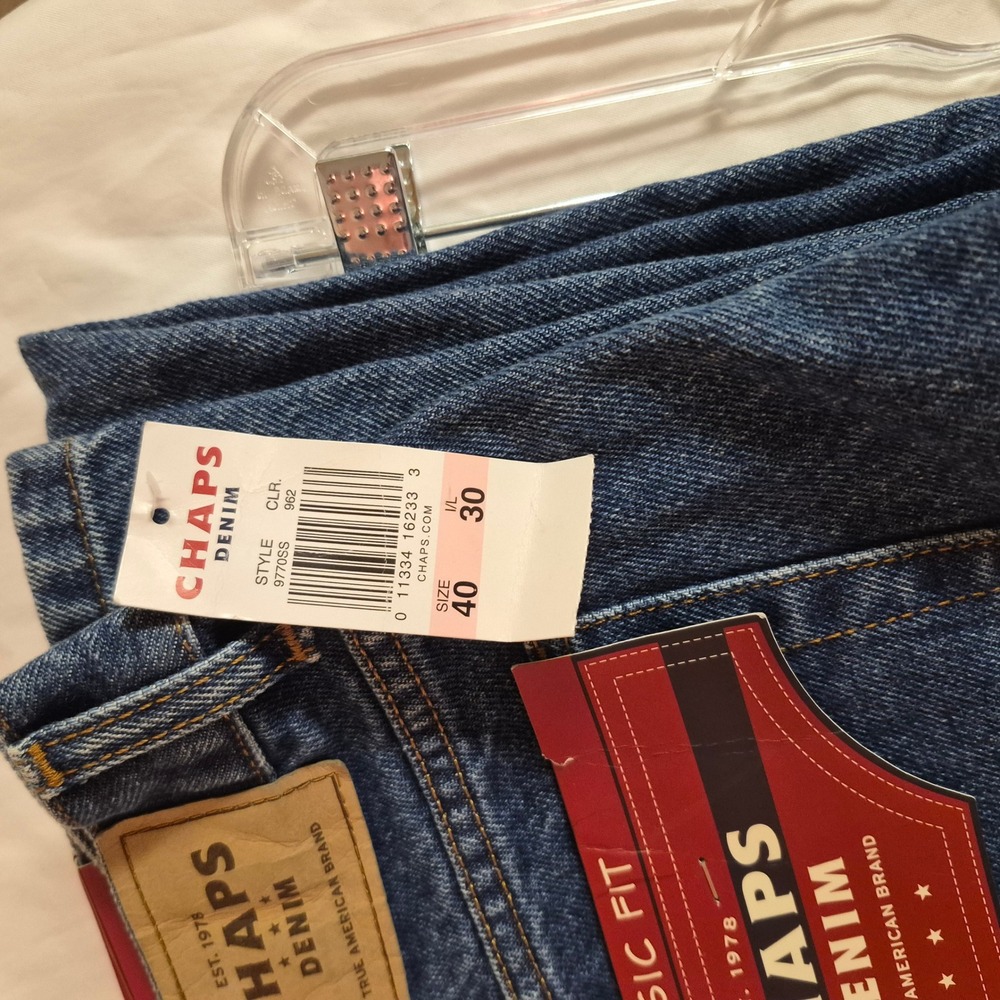 Chaps Denim Mens Classic Fit Blue Jeans 40x30 NWT Medium Wash 100% Cotton 9770SS - Picture 5 of 6